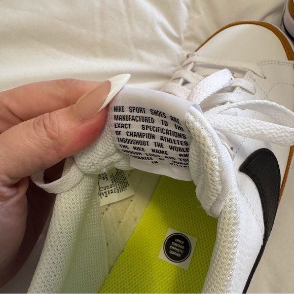 Nike Women’s Legacy Court Sneakers - Never Worn - Picture 5 of 5